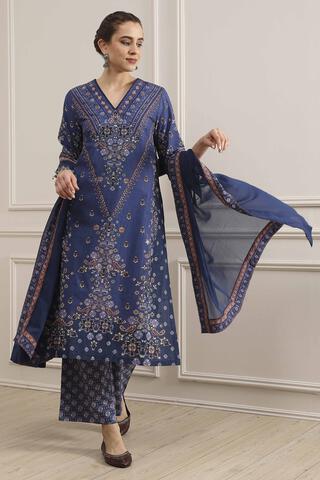BIBA Blue Cotton Straight Printed Suit Set in Blue
