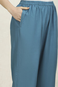 Blue Cotton Unstitched Suit Set image number 3