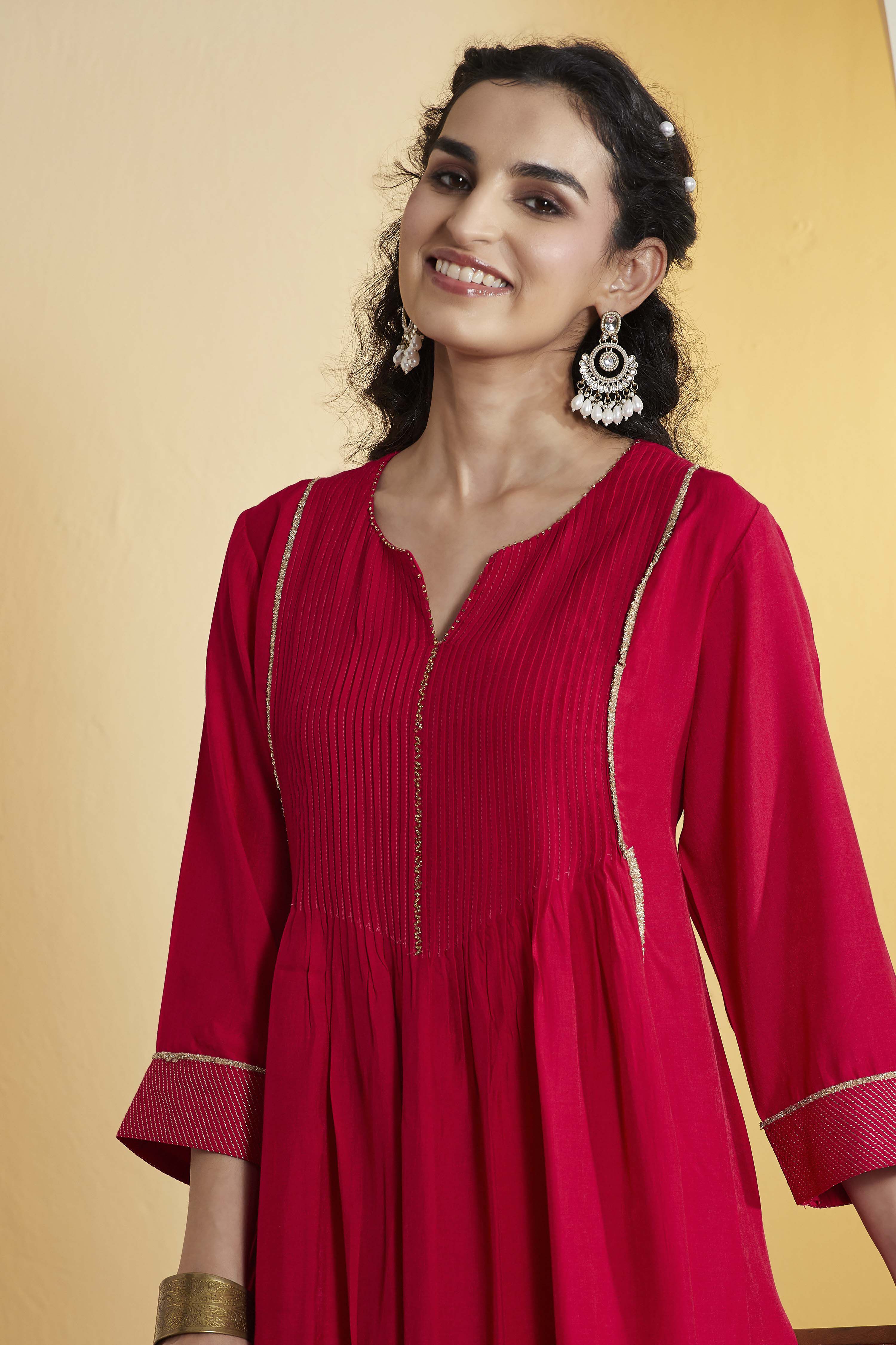 Pink Viscose Blend Solid Flared Kurta image number 1
