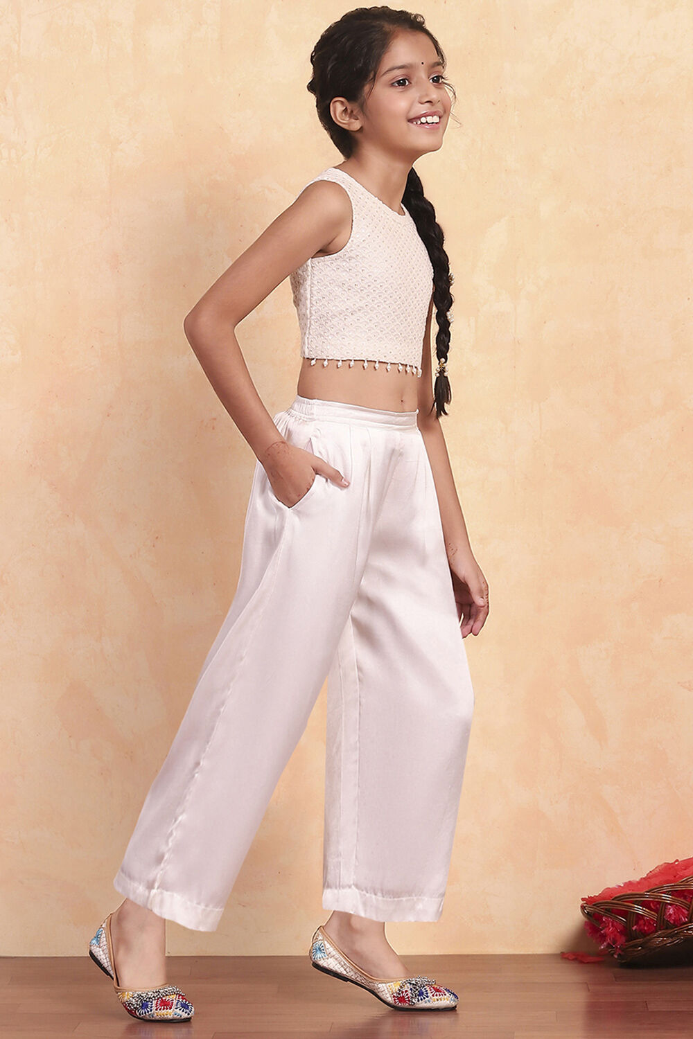 White Viscose Embroidered STRAIGHT 3 Piece Set image number 7