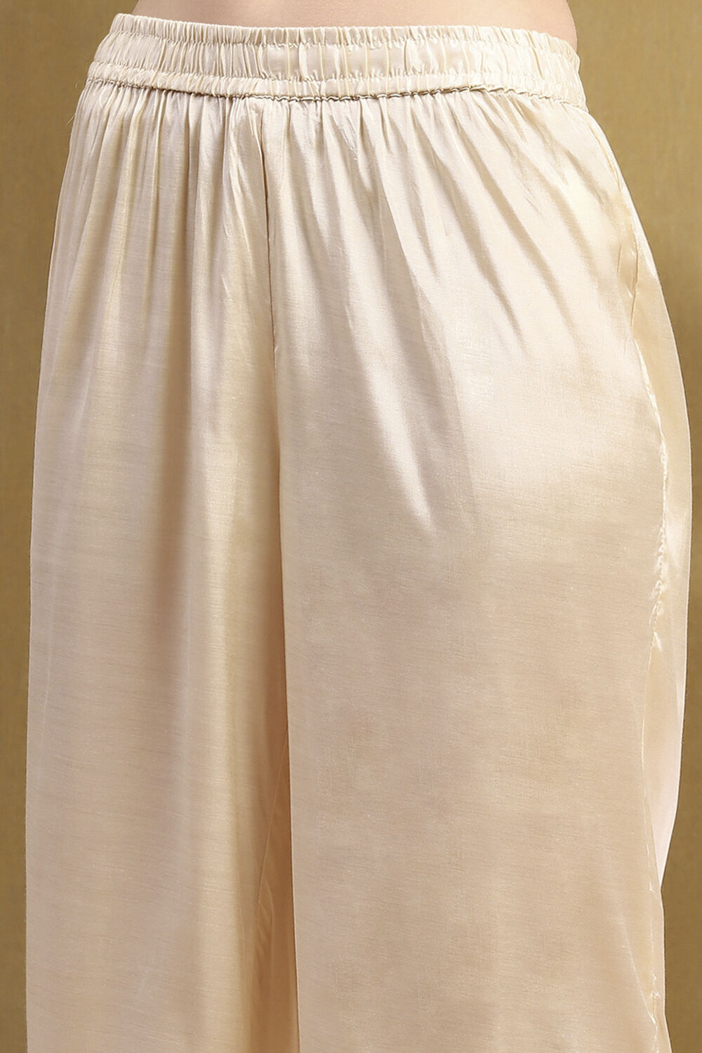 Off White Viscose Blend Straight Set image number 2