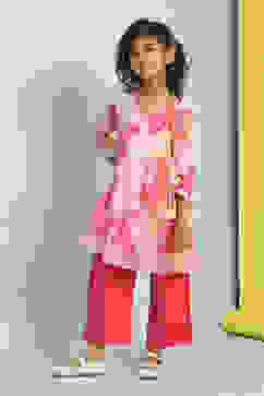 Cream-Colored and Pink Cotton Gathered Kurta Set image number 3