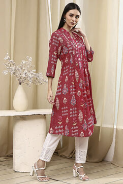 Pink Cotton Printed Straight Kurta image number 4