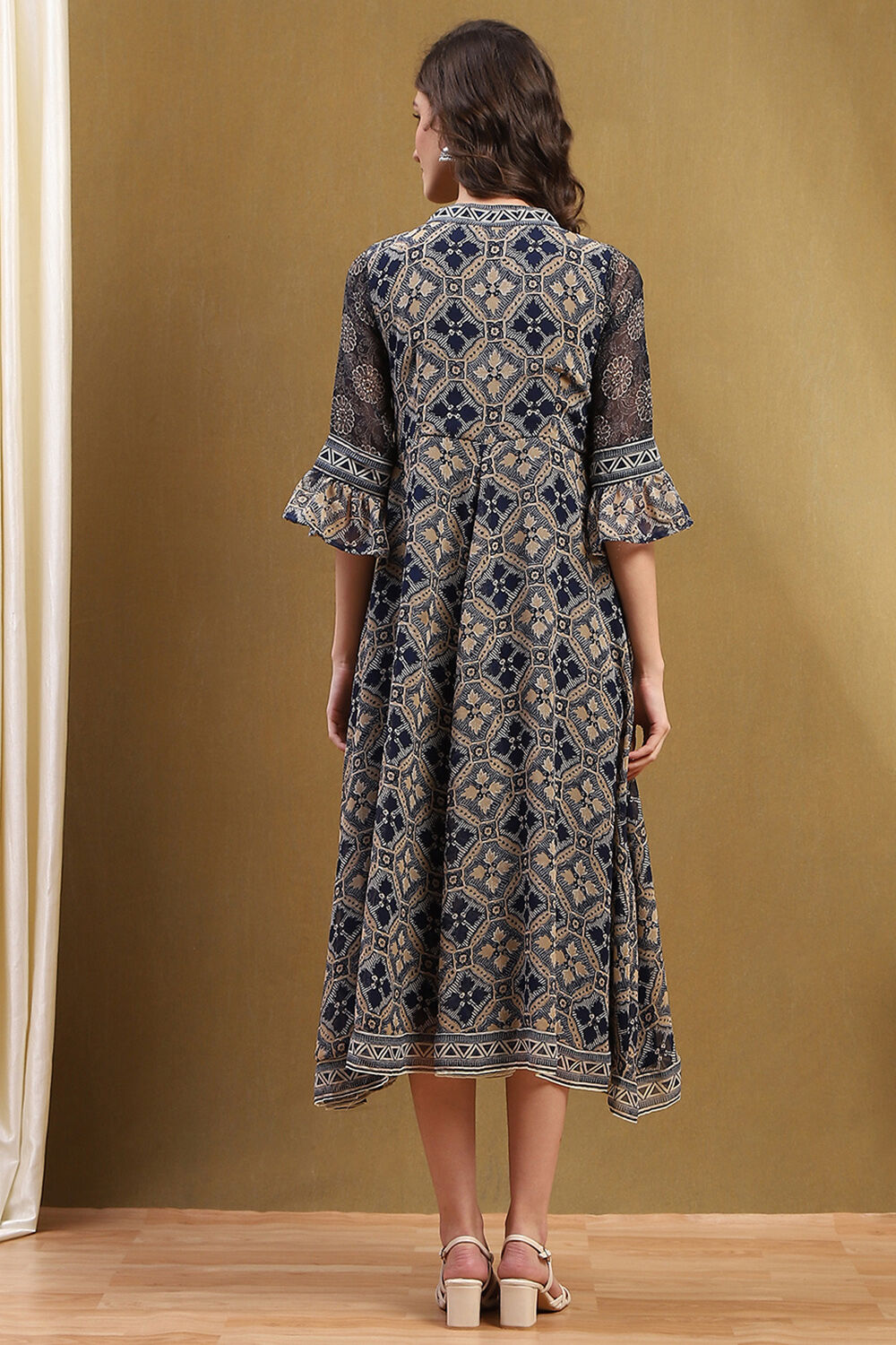Blue Georgette Floral Printed Flared Dress image number 3