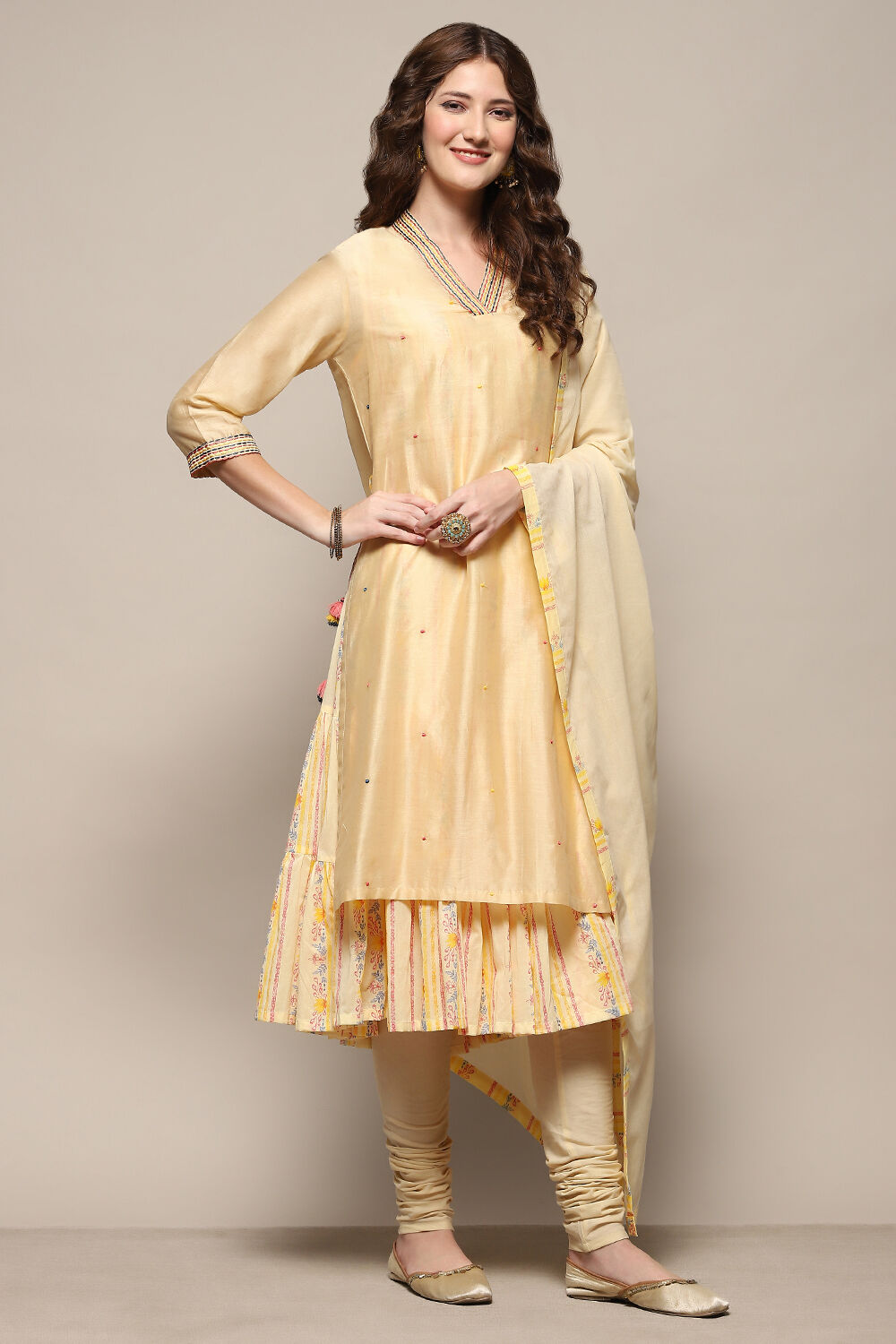 Beige Cotton Blend Embroidered Layered Suit Set image number 6