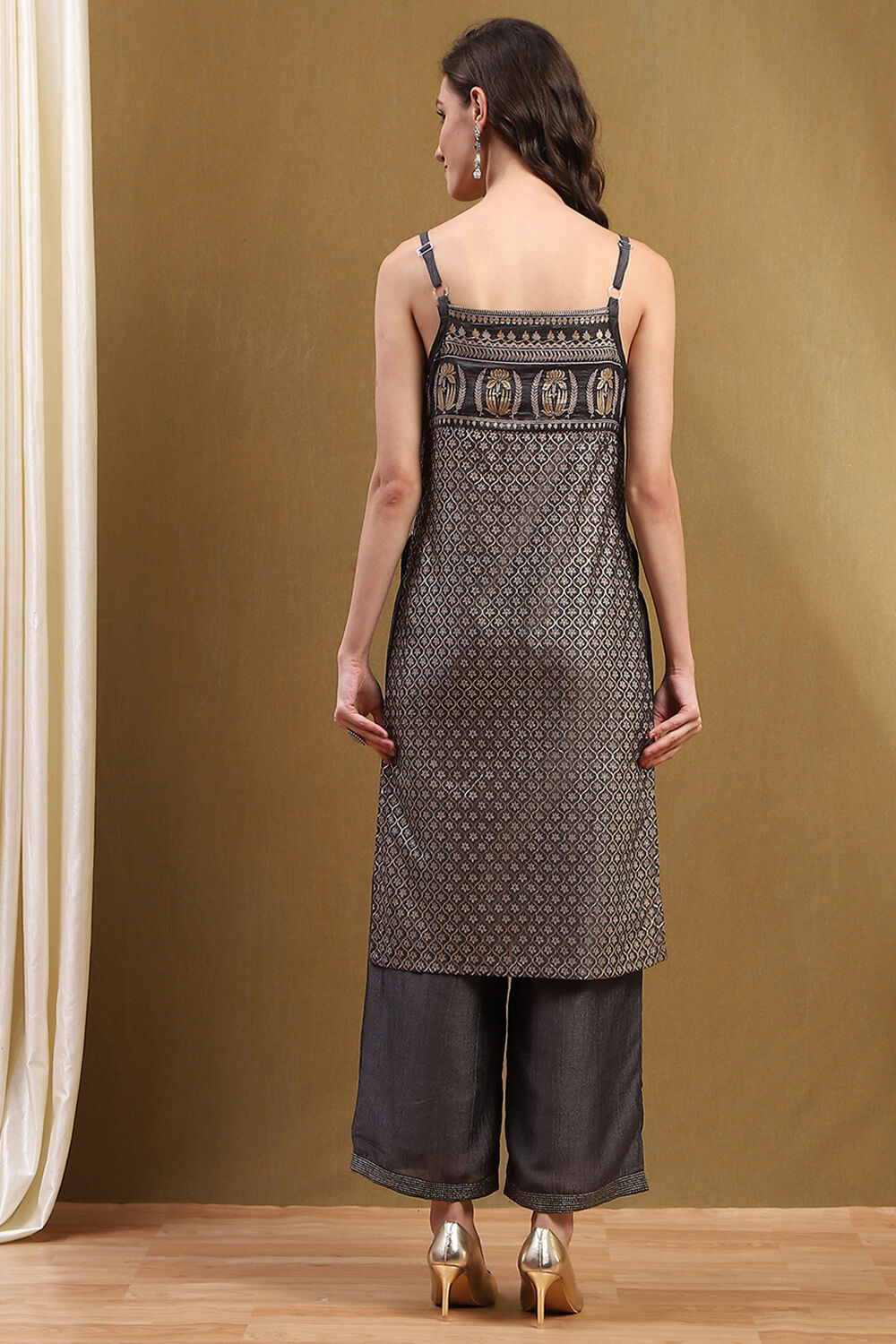 Grey Silk Floral Hand-Block Printed Festive Straight Kurta image number 3