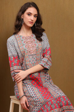 Beige and Blue Cotton Printed Straight Kurta Set image number 7