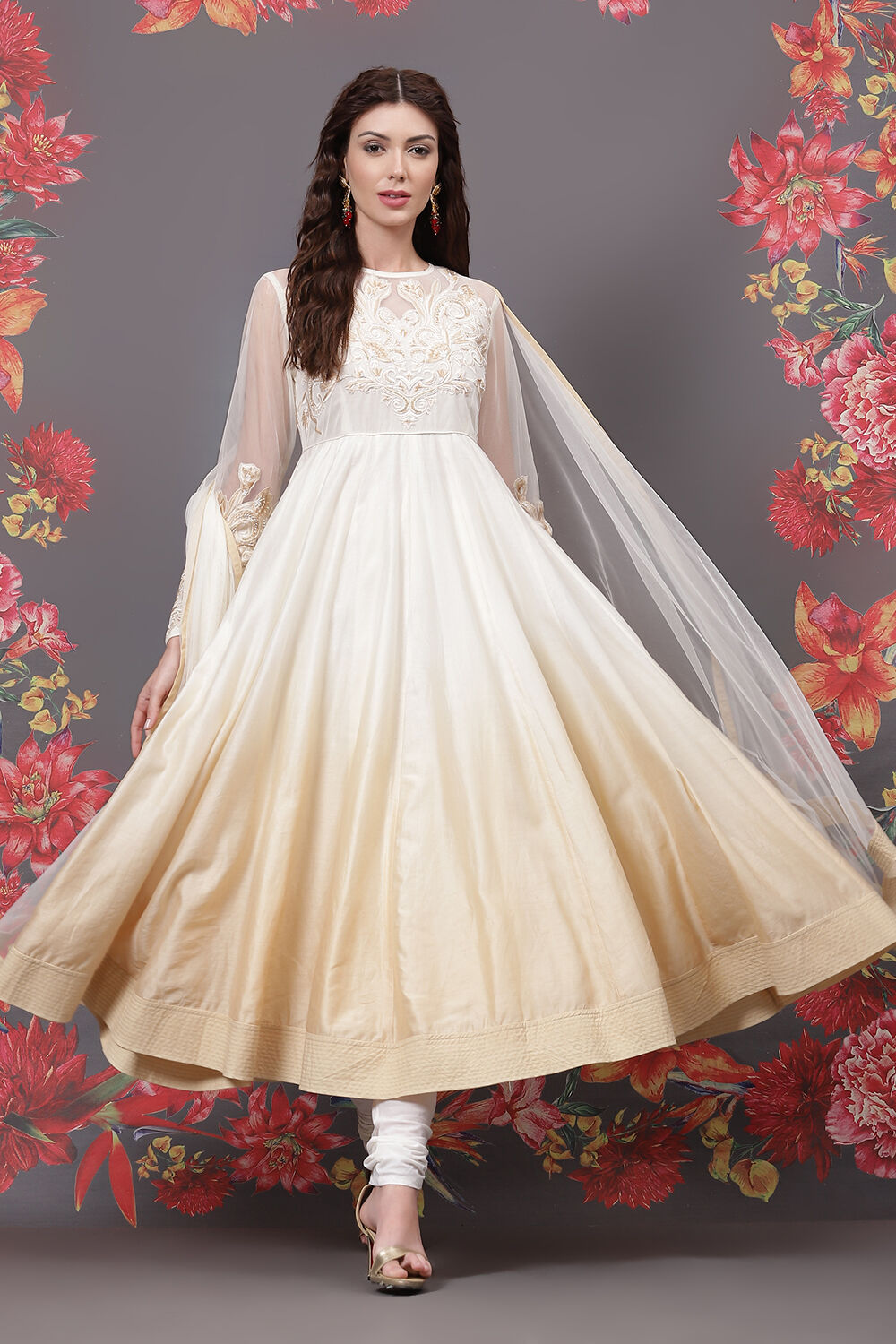 Off White Cotton Silk Flared Yarndyed Suit Set image number 0