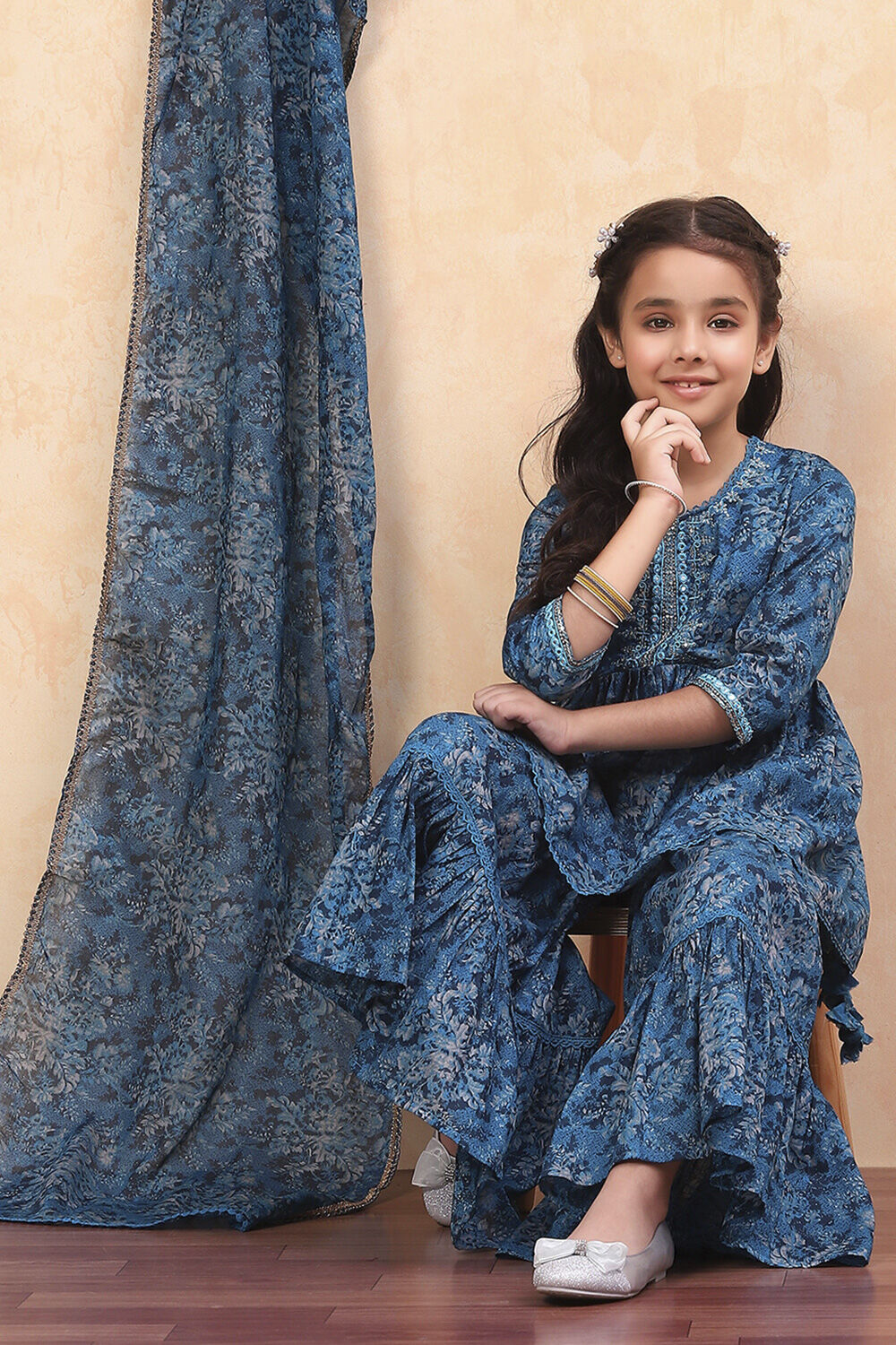 Blue Cotton Floral Printed Peplum Flared Suit Set image number 0