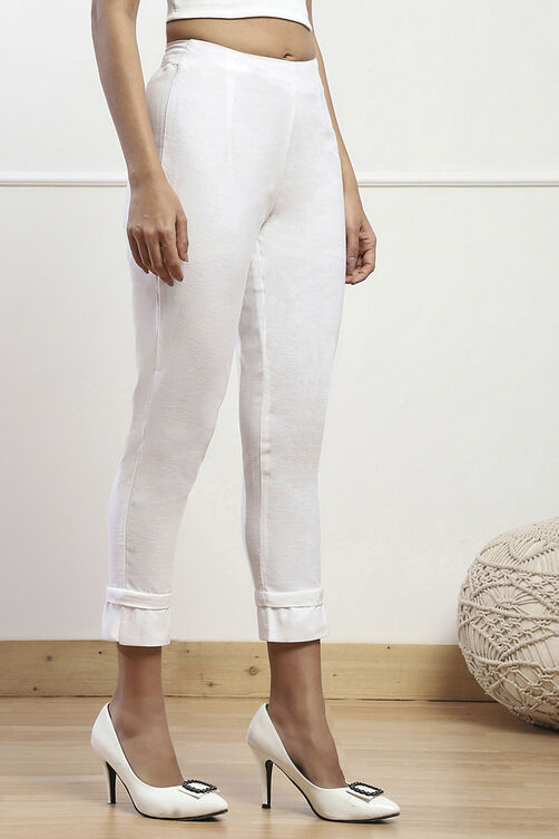 Towny Port Cotton Blend Solid Pants image number 3
