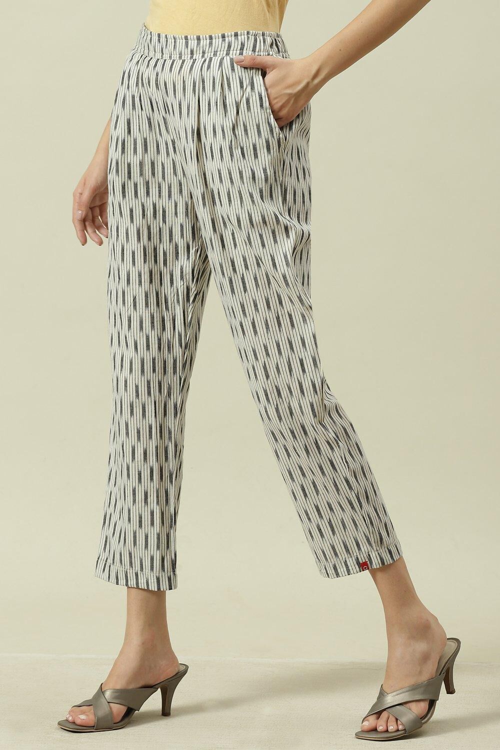 Off White Cotton Narrow Pant image number 0