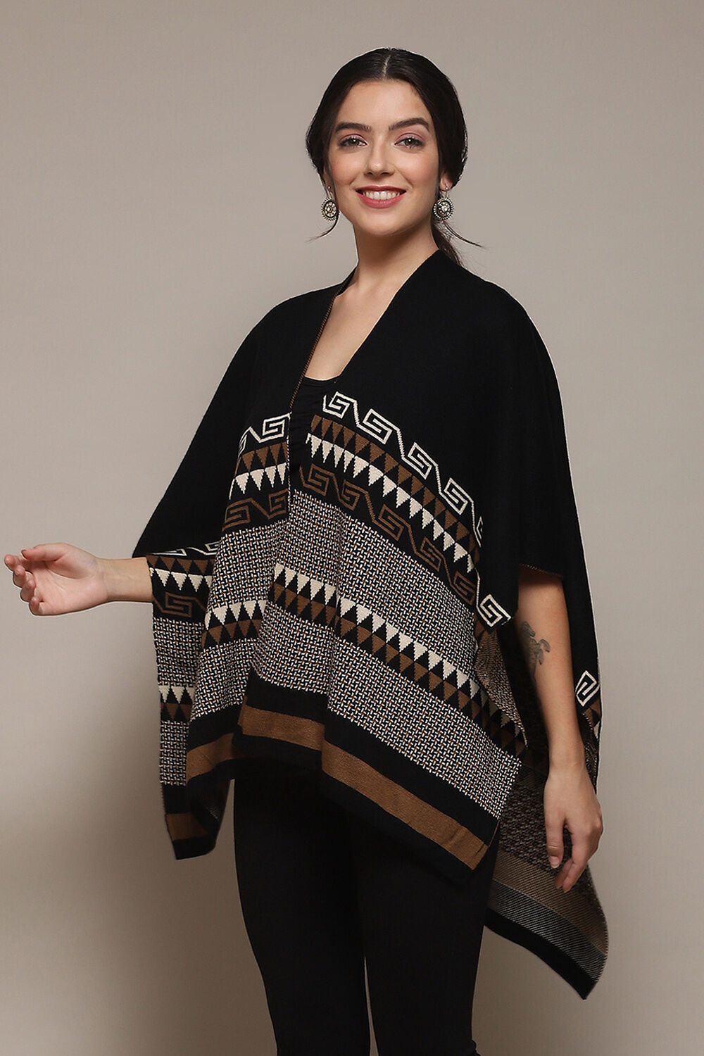 Black Cotton Jacquard Straight Yarndyed Sweater image number 2