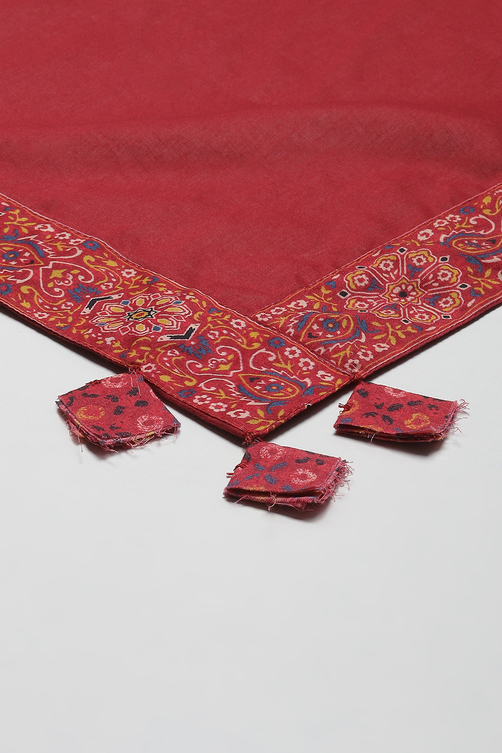 Cherry Printed Cotton Straight Kurta Slim Pants Suit Set image number 3