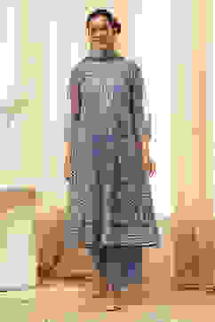 Light Blue Net Layered Suit Set image number 6