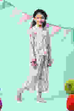 Off White & Pink Cotton Printed Sleepwear image number 5