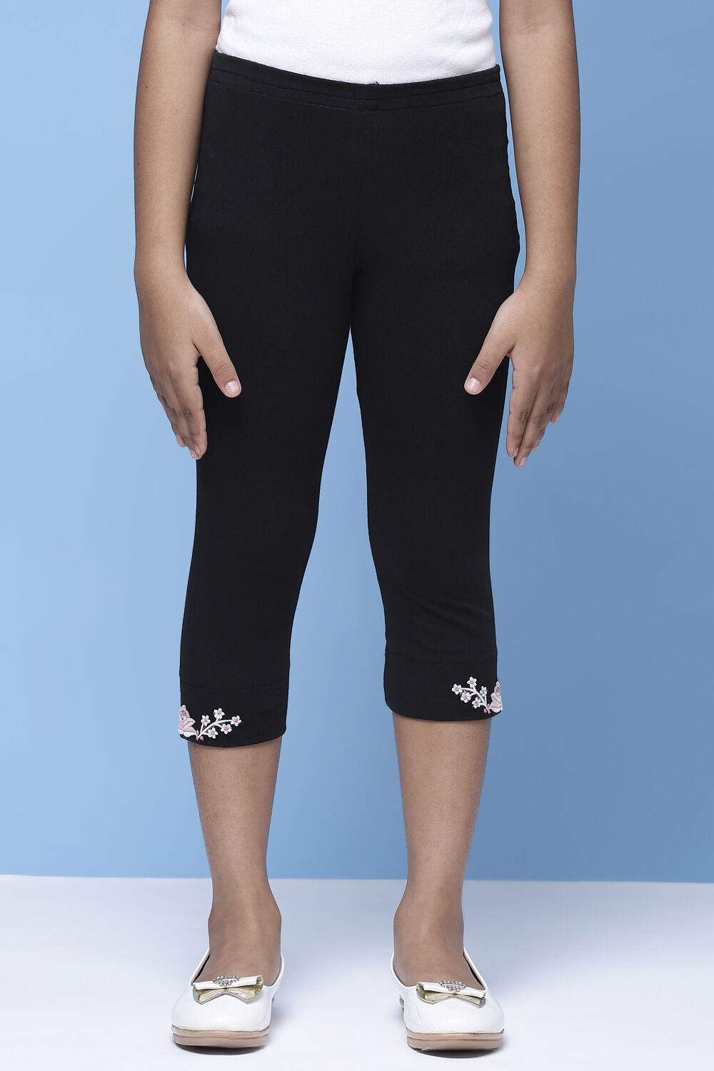 Black Cotton Lycra Capris image number 2