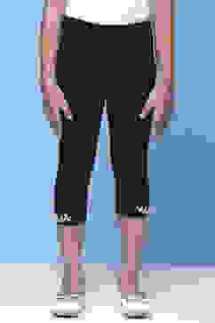 Black Cotton Lycra Capris image number 2