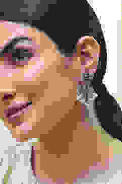 Green Alloy Drop & Danglers image number 1