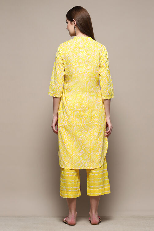 Yellow Cotton Straight Kurta Palazzo Suit Set image number 4