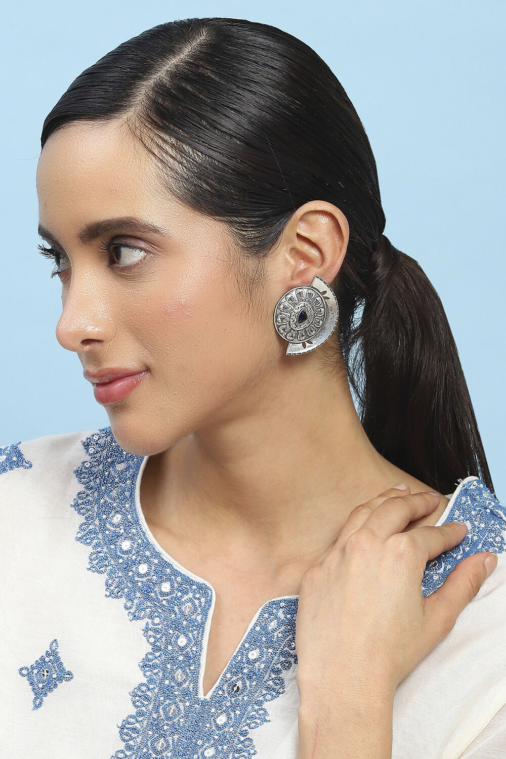 Navy Brass Studs image number 3