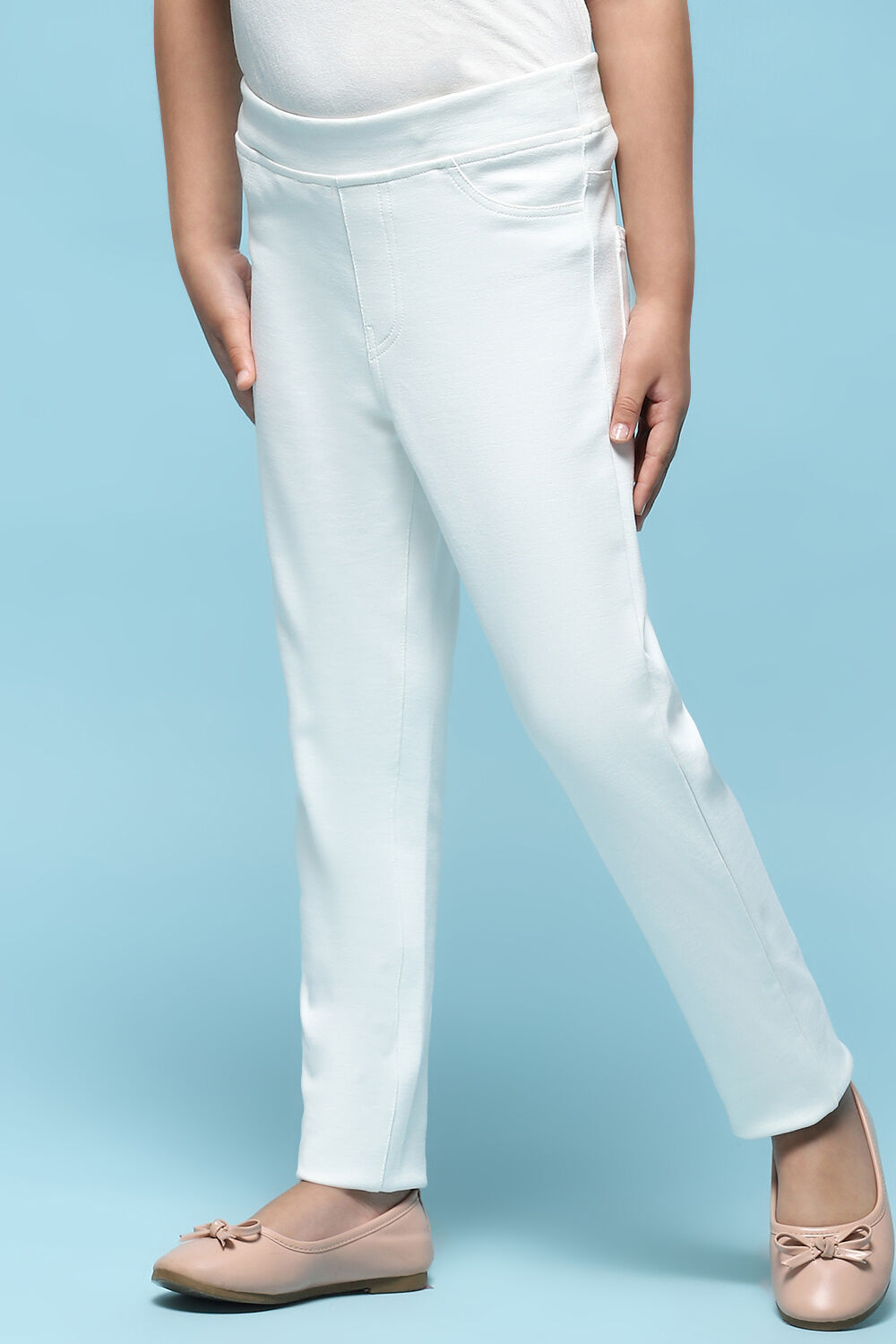 Fuchsia Cotton Lycra Regular Fit Capri image number 2