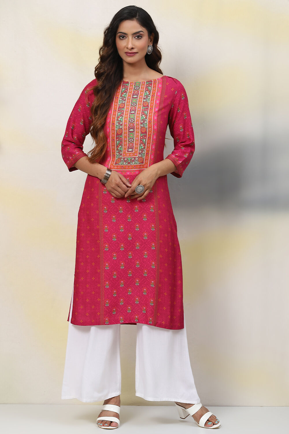 Mustard Straight Rayon Kurta image number 5