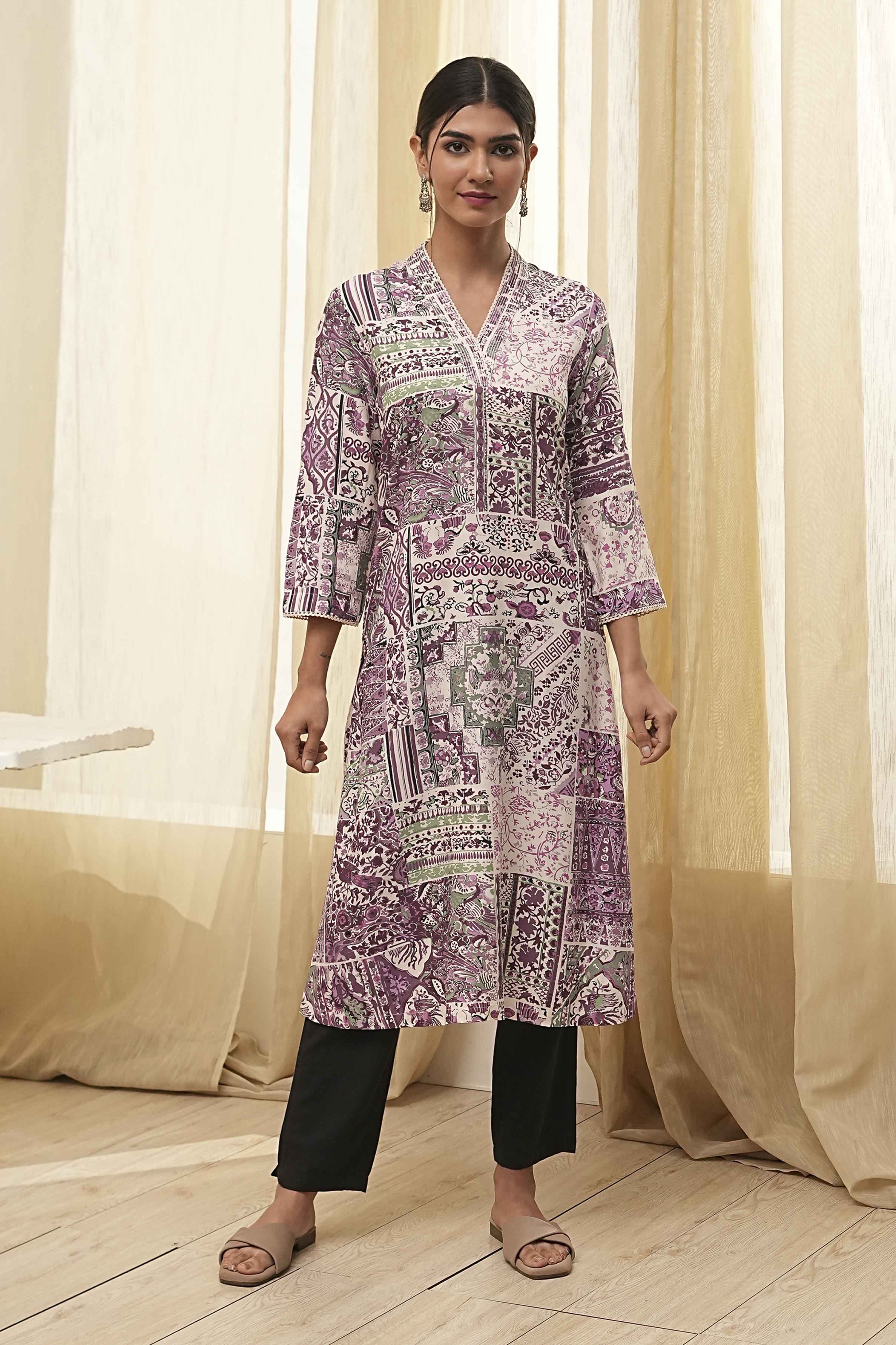 Plum and Off-White Printed Straight Kurta image number 5