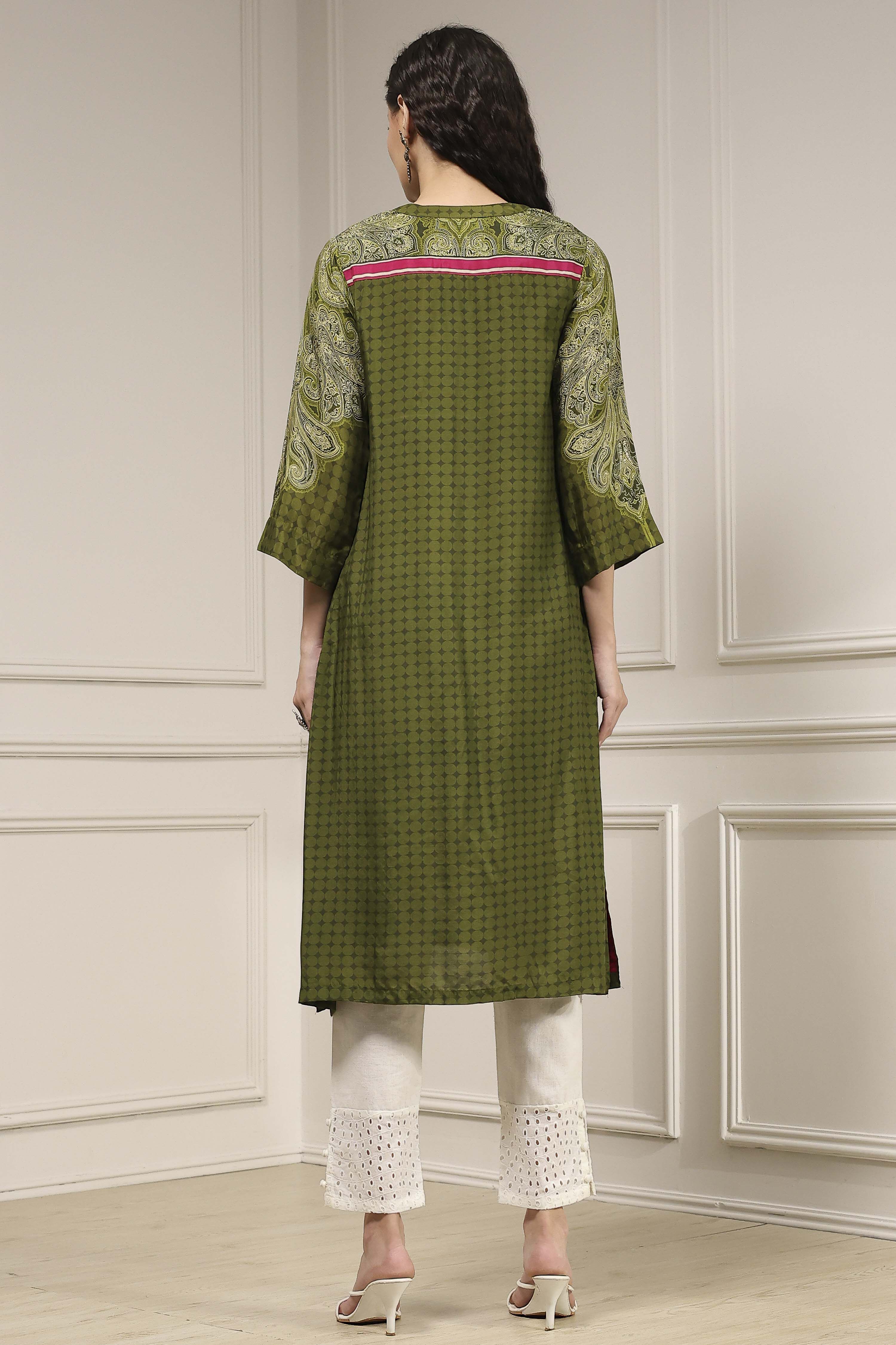Olive Green Printed Straight Kurta image number 3