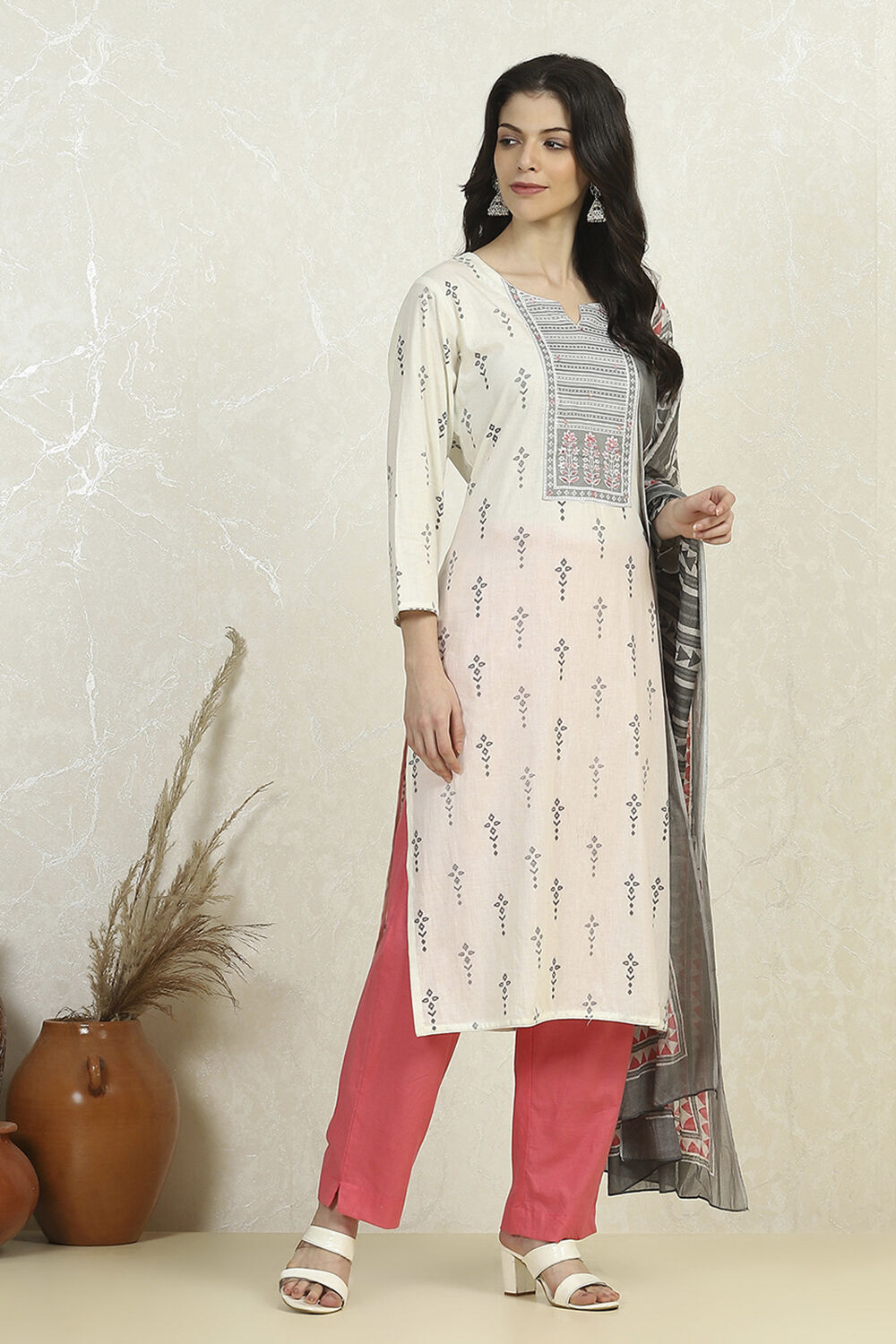 Grey Cotton Printed Embroidered Unstitched Suit Set image number 6