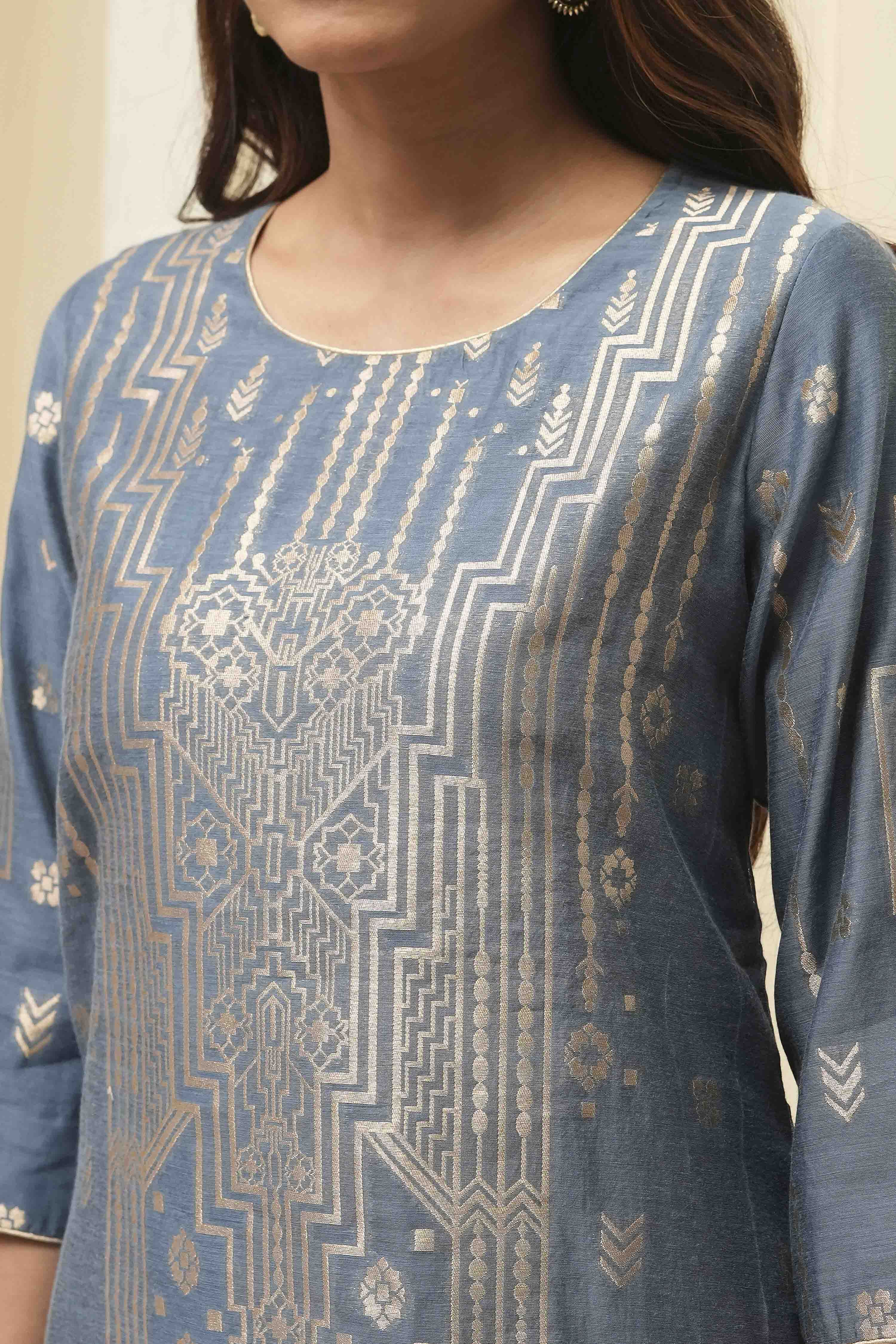 Blue Poly Cotton Straight Yarndyed Kurta image number 1