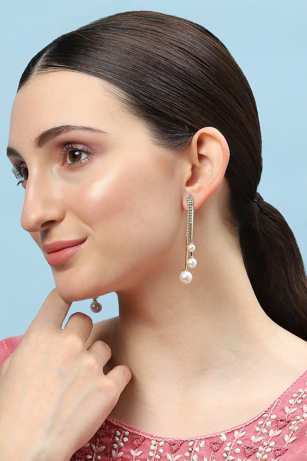 Gold Alloy Danglers image number 3