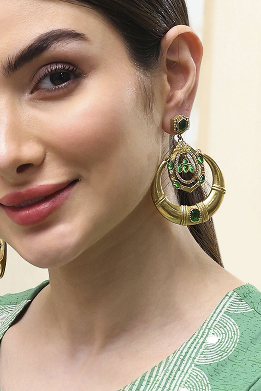 Green Alloy Drop & Danglers image number 1