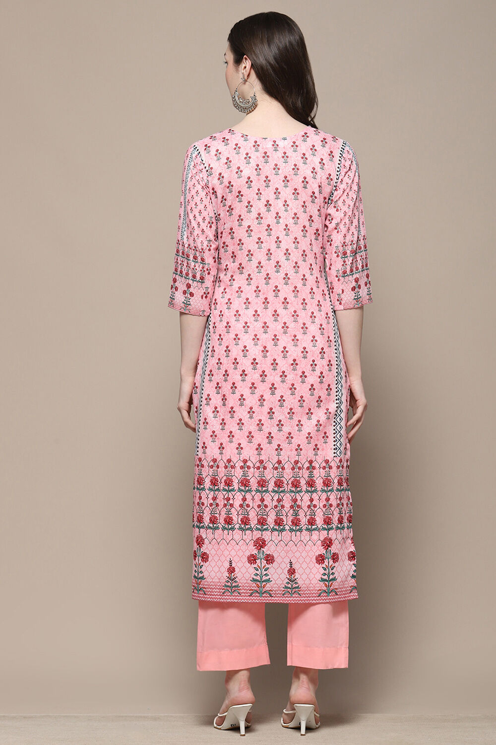 Pink Cotton Blend Digital Print Unstitched Suit Set image number 6