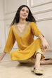 Red Solid Straight Kurta image number 6