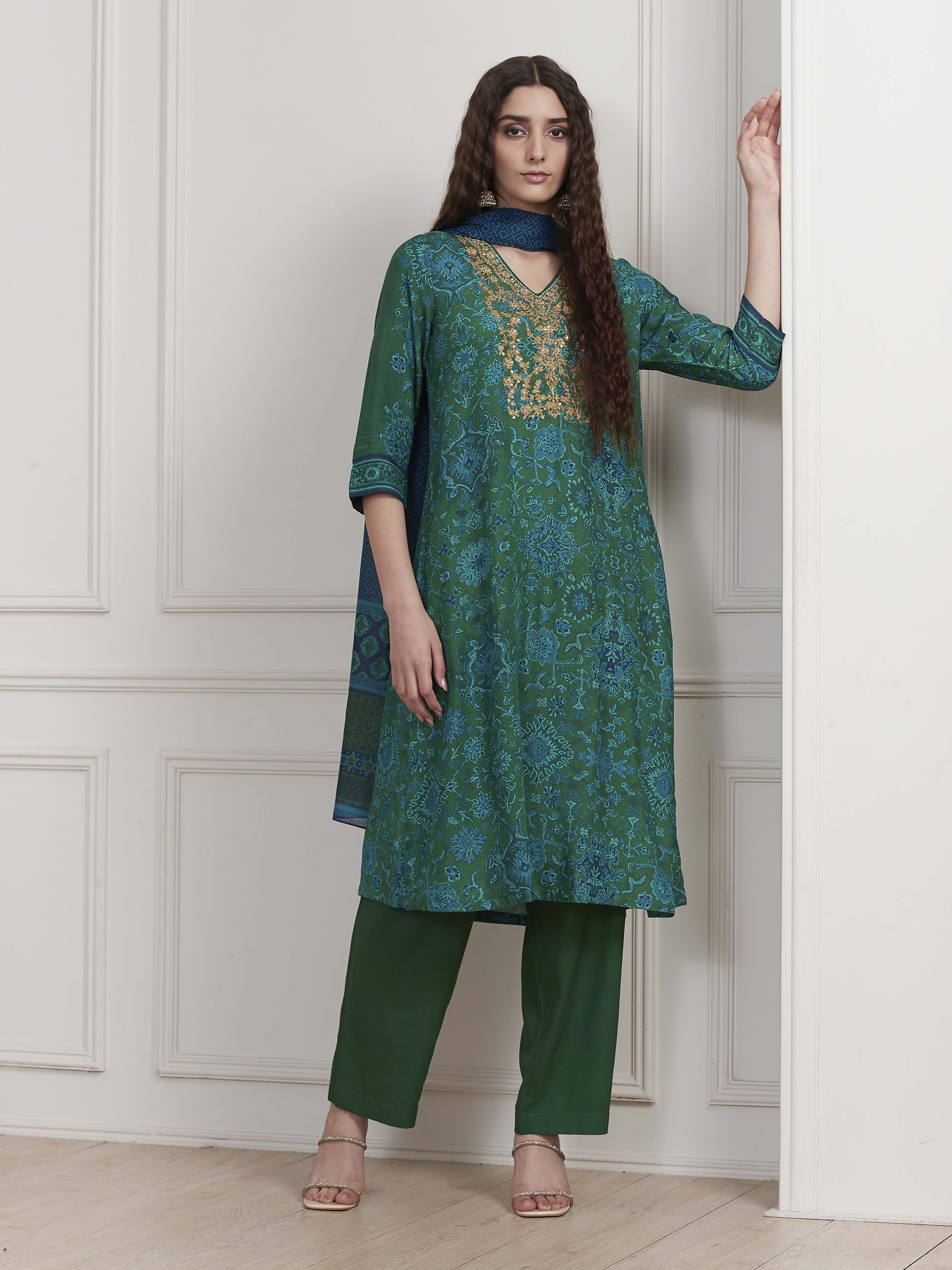 Green Modal Printed Straight Suit Set image number 6