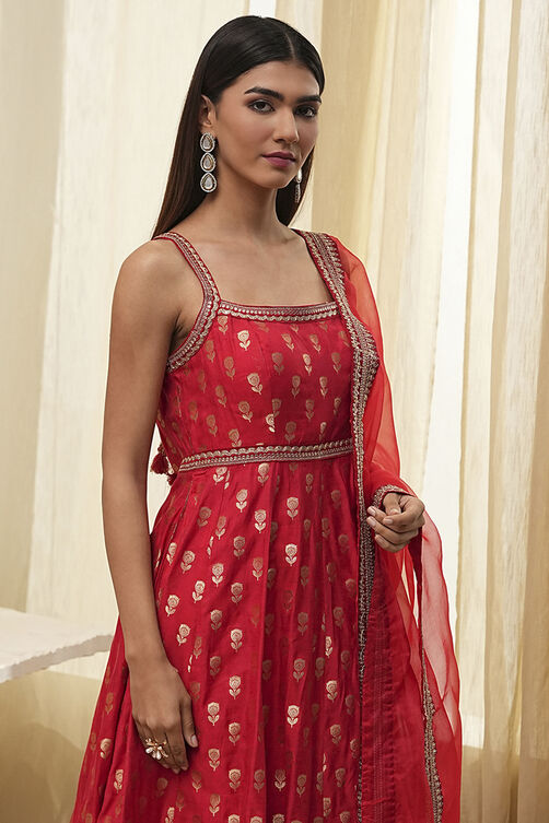 Red Yarn-Dyed Strappy Anarkali Suit Set image number 1