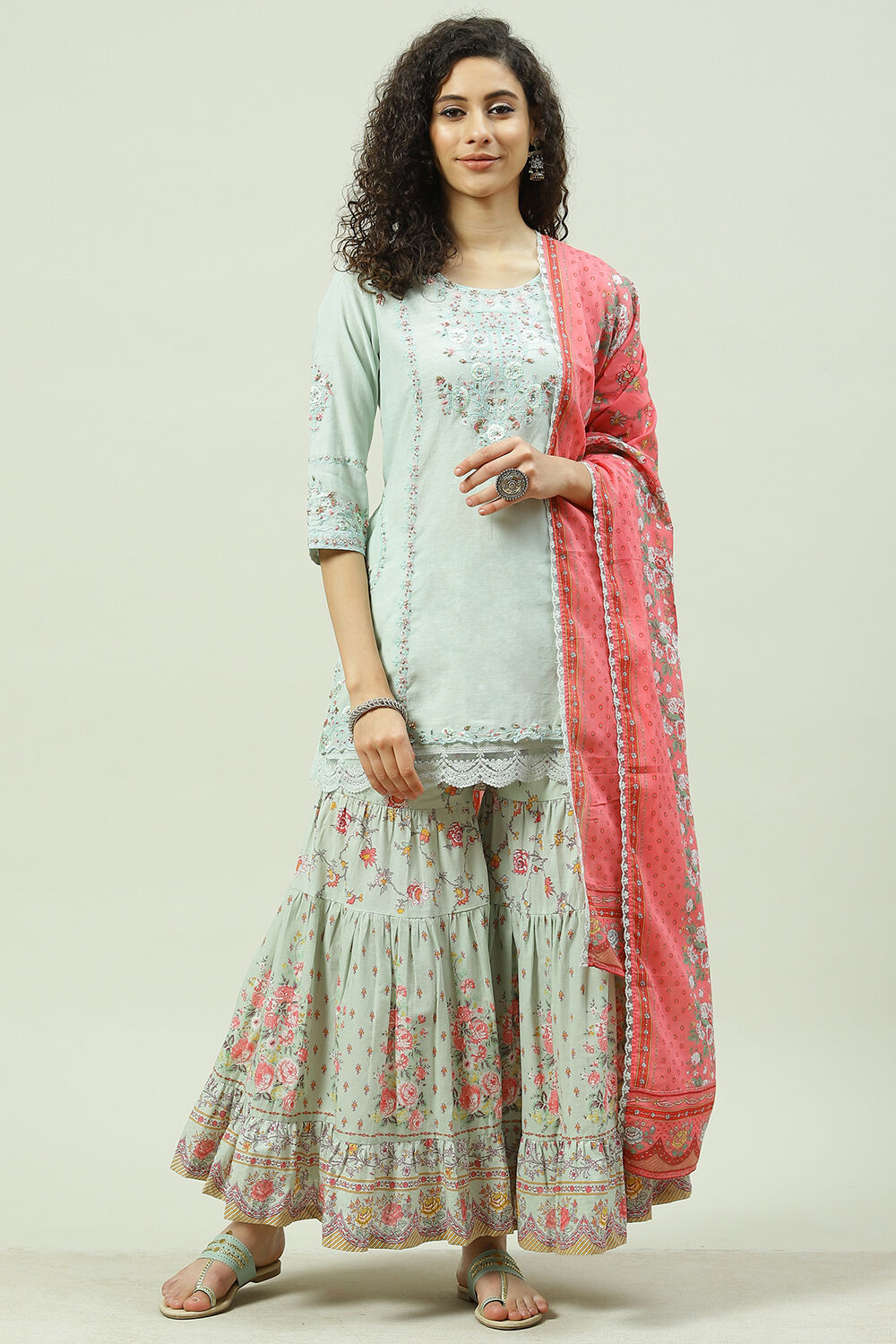 Pista Green Relaxed Kurta Garara Suit Set image number 4