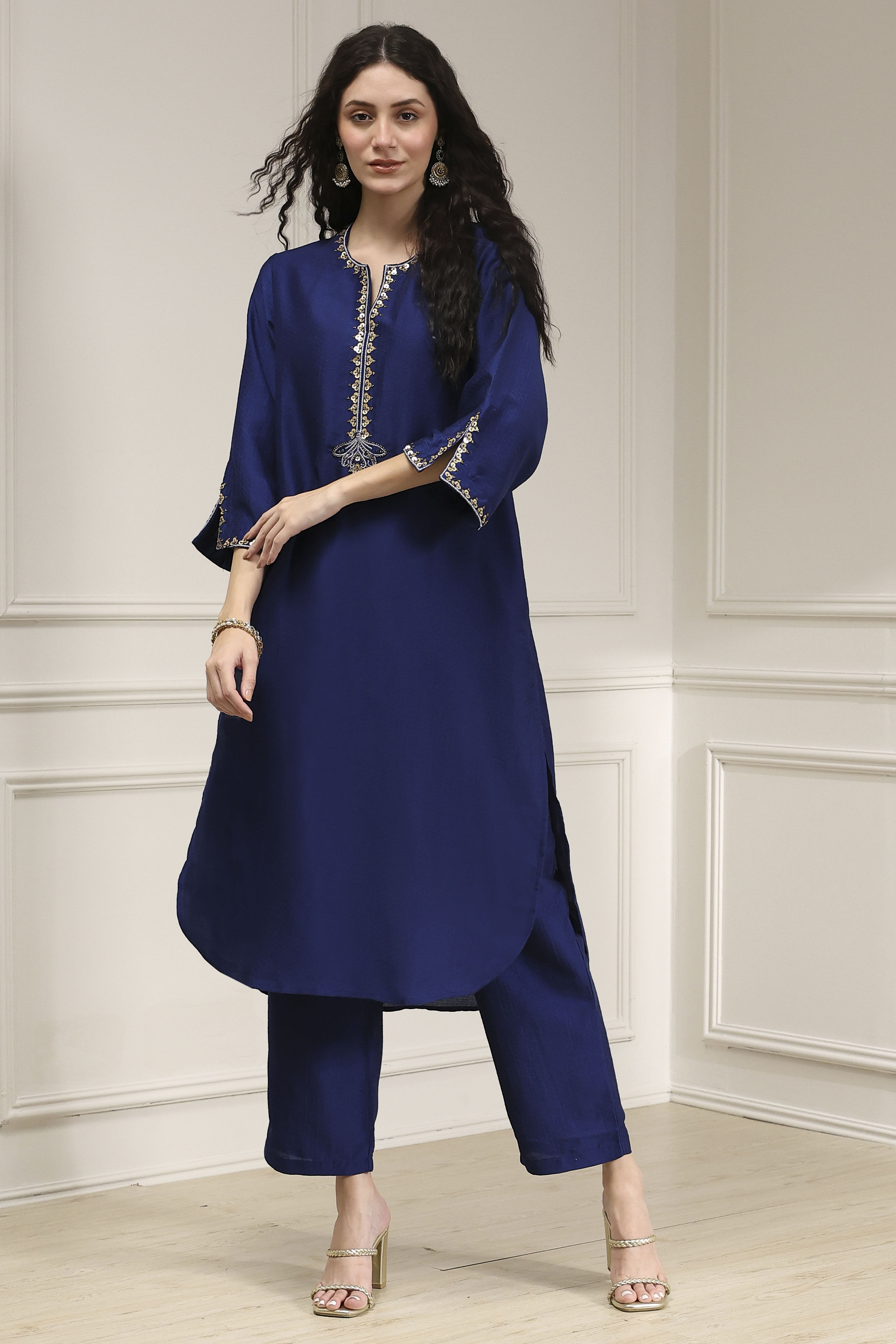 Indigo Blue Dyed Straight Kurta Set image number 0