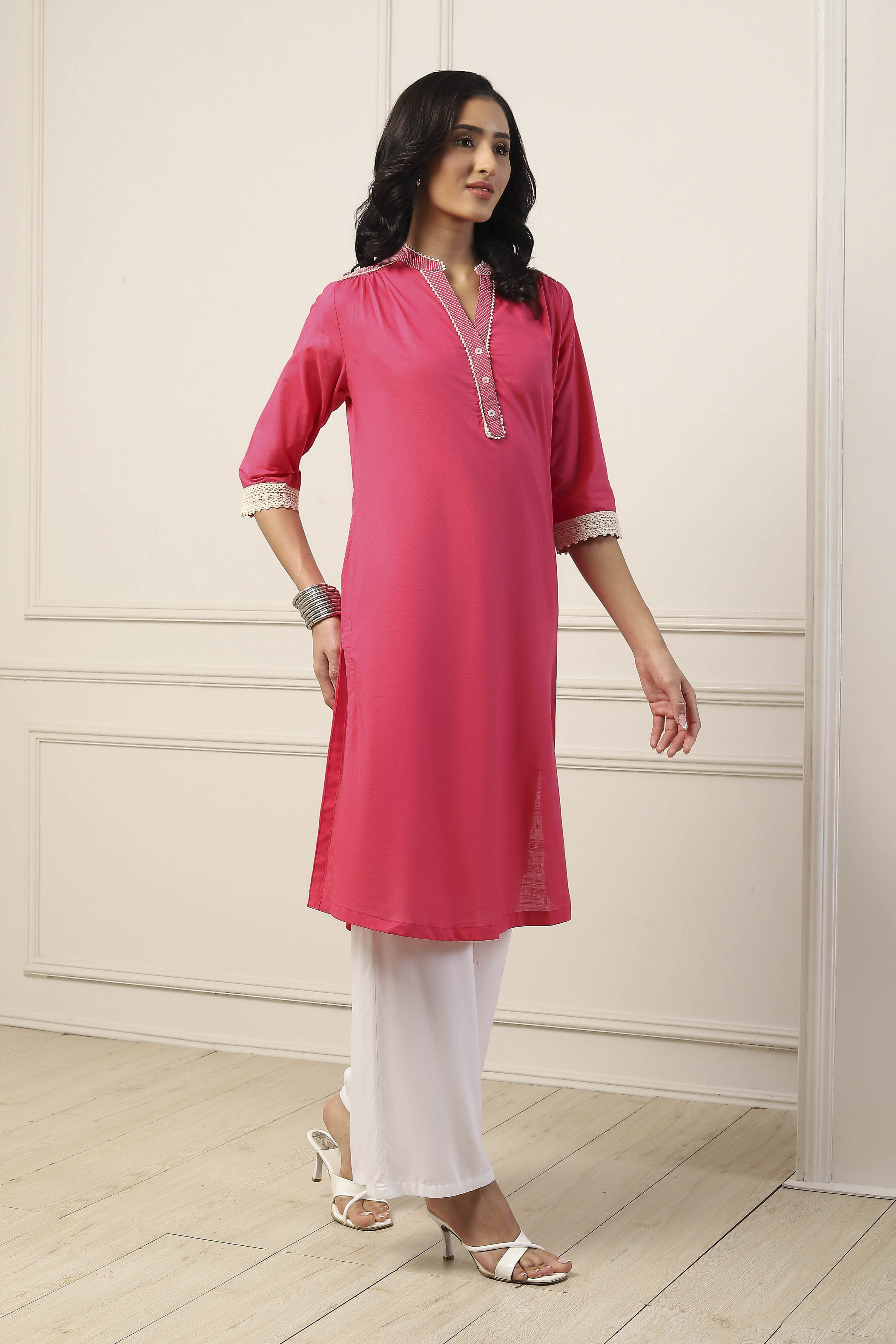 Pink Cotton Solid Straight Kurta image number 4