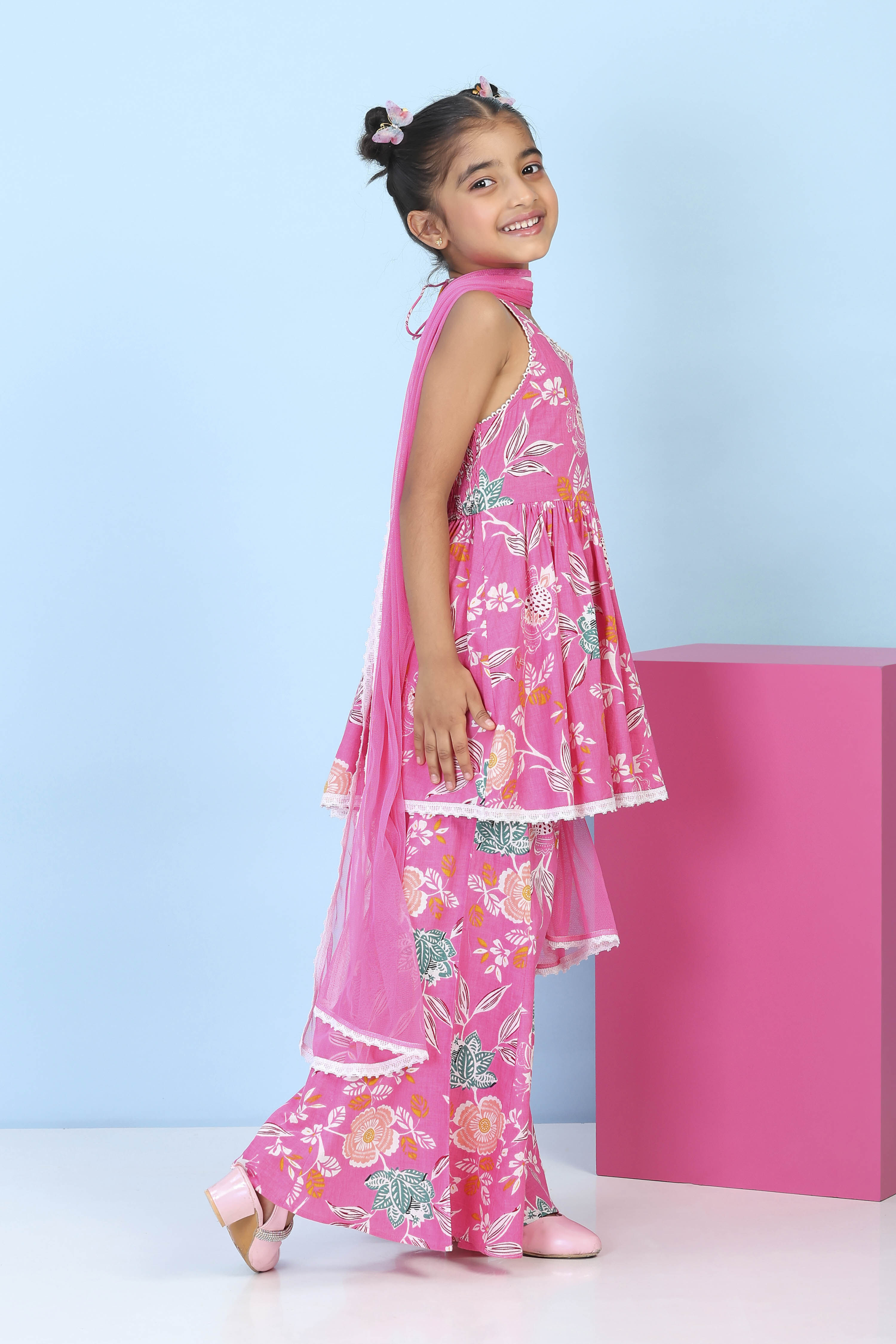 Pink Cotton Printed Gathered Suit Set image number 4