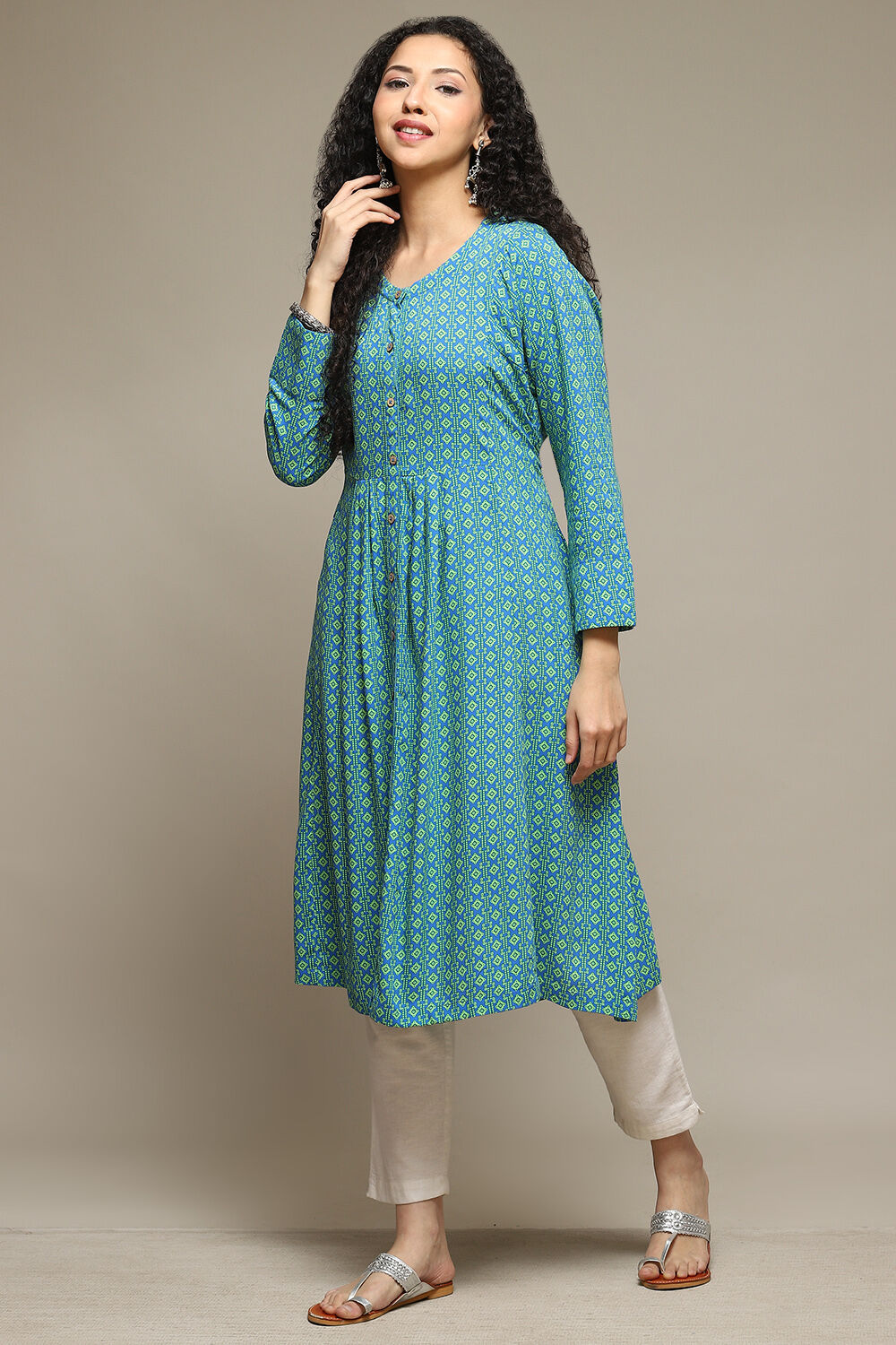 Blue Rayon Flared Printed Kurta image number 2