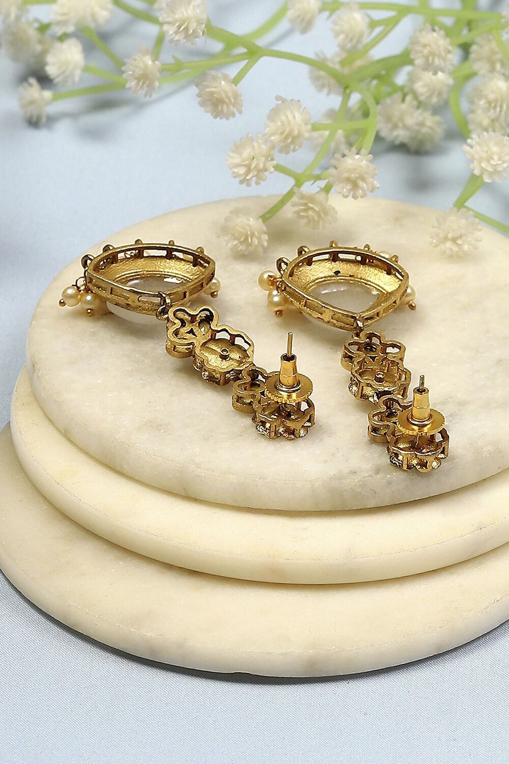 Off White Alloy Drop & Danglers image number 2