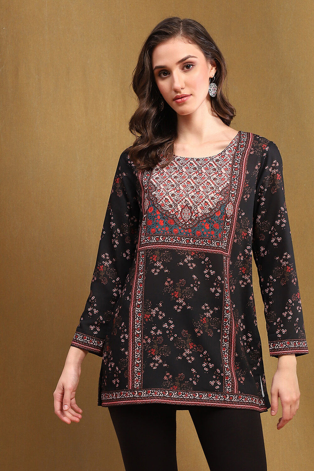 Black Crepe Printed Straight Short Kurta image number 5