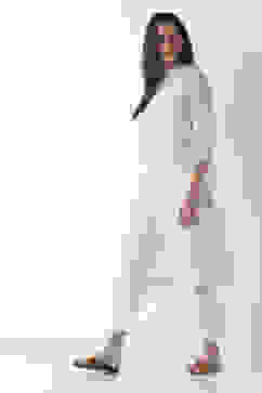 Off White Cotton Slim Pants image number 8