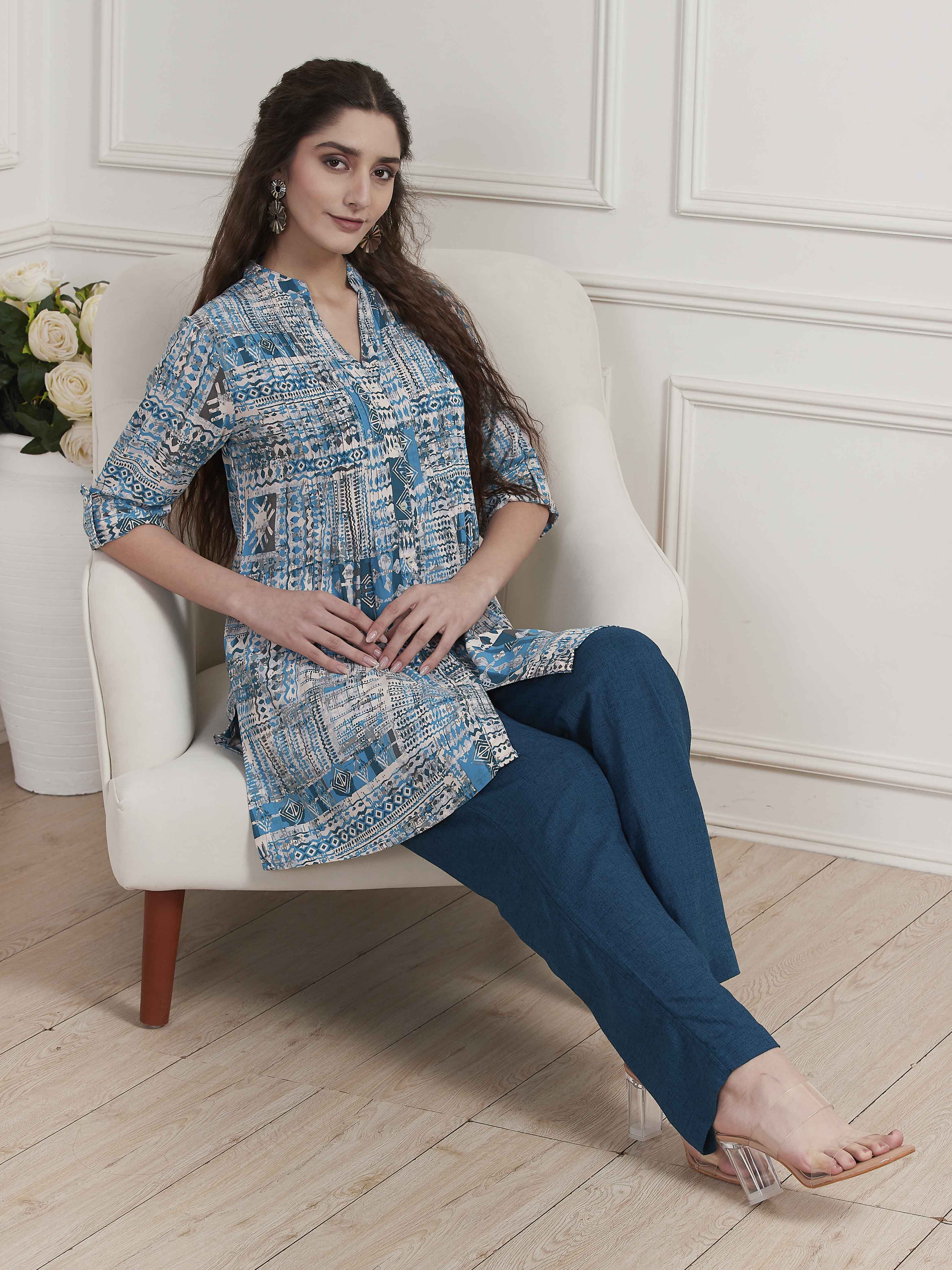 Teal Printed Pleated Shirt-Style Straight Short Kurta image number 6