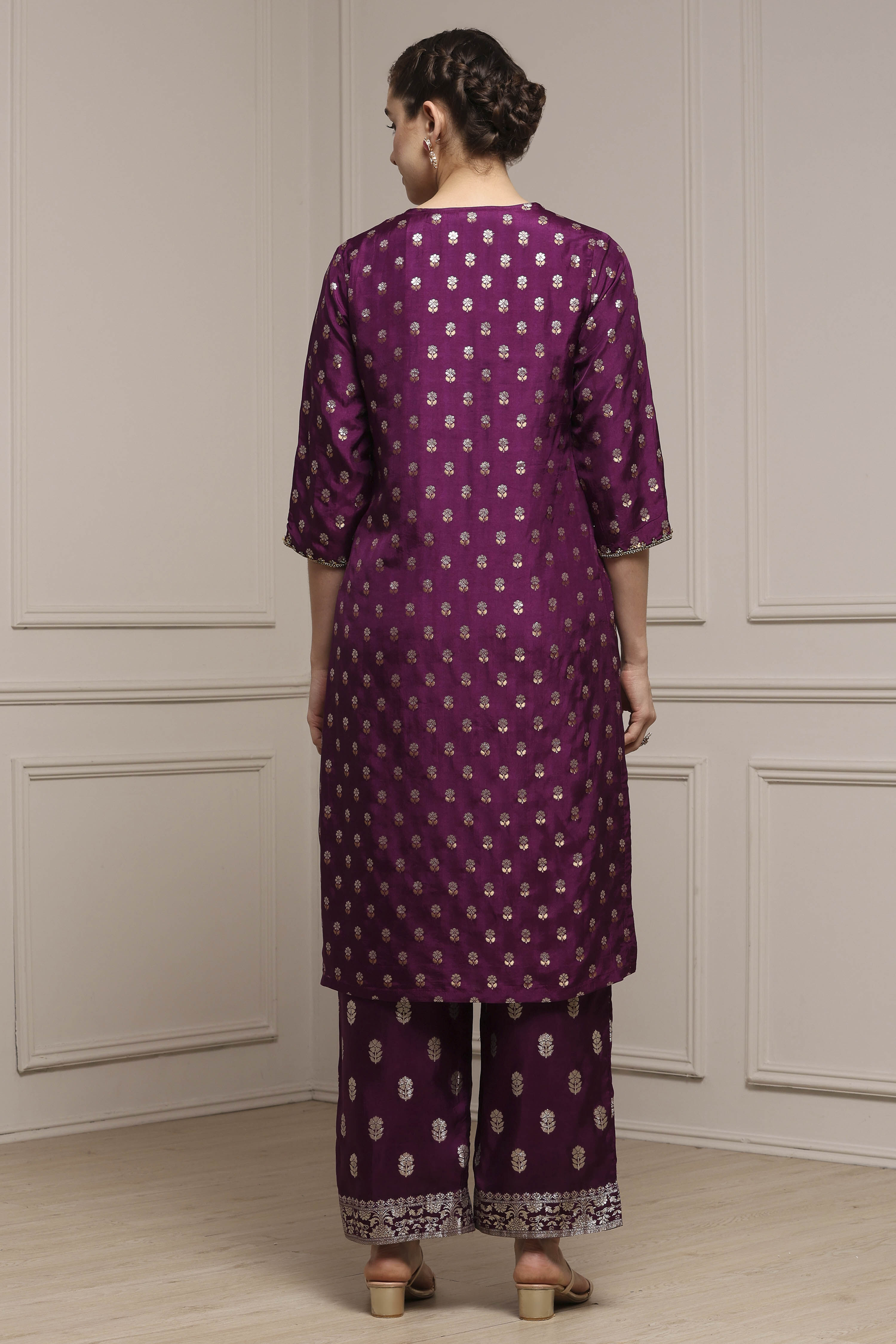 Purple Viscose Dupion Printed Straight Suit Set image number 4