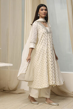 Off-White Cotton Printed Gathered Suit Set image number 5