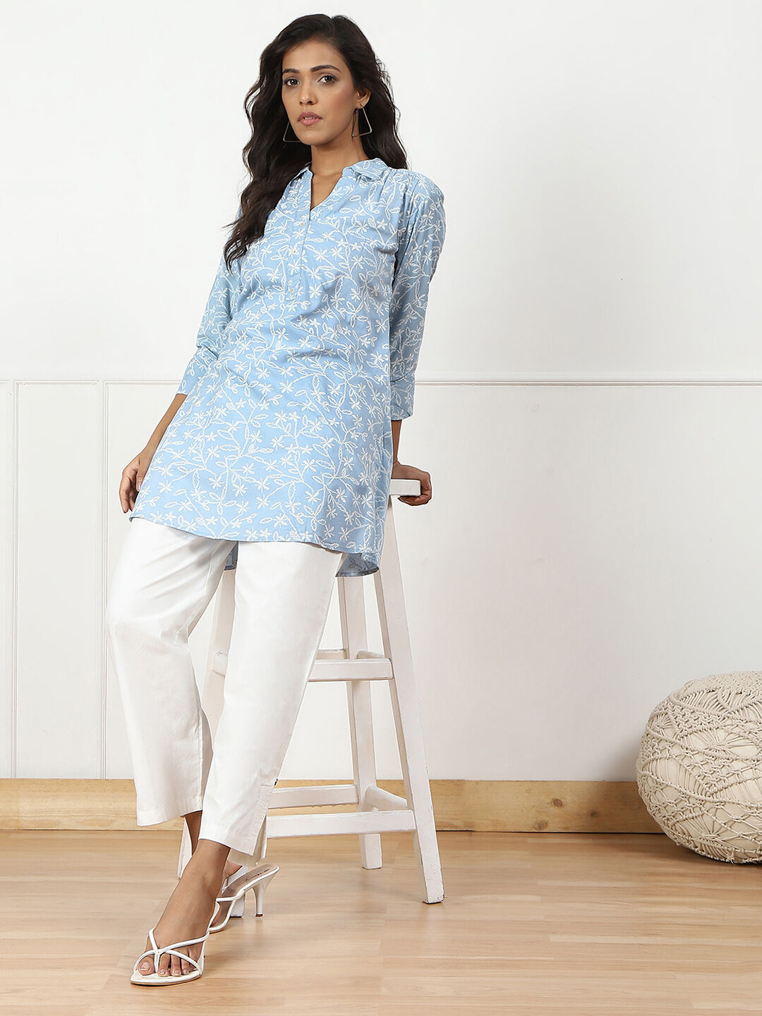 Black Cotton Solid Pants image number 0