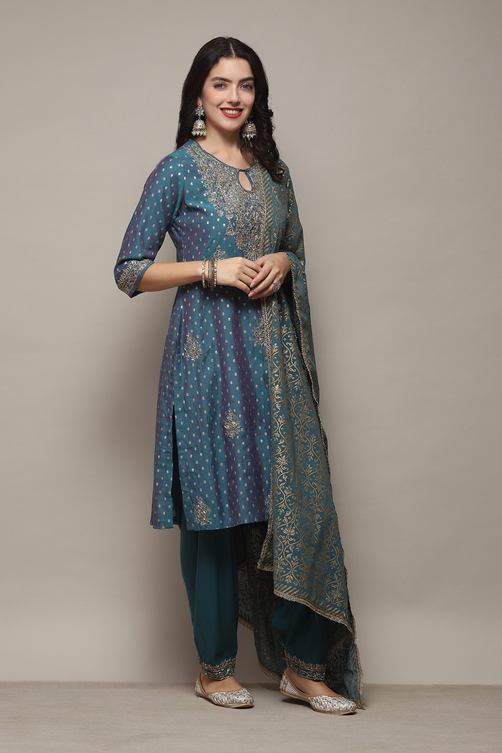 Red Rayon Straight Kurta Salwar Suit Set image number 6