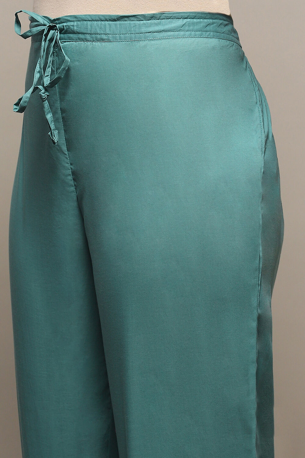 Coral Cotton Anarkali Suit Set image number 3